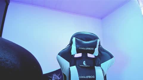 Hi Im Yuri  independent modelhelp me get my 111 hands upuwu online show from 02/28/26, 08:54