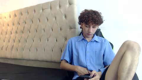 darkknightx01 online show from 11/05/25, 01:38