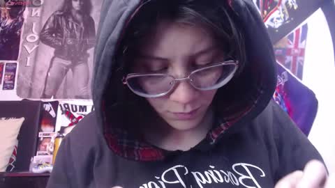 Darkness online show from 03/12/25, 06:33