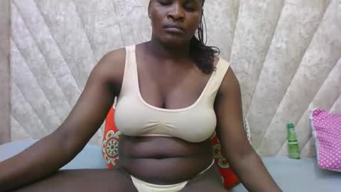 SHANICE online show from 11/24/25, 01:16