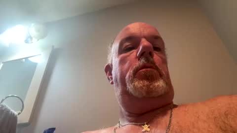 darknite083072 online show from 09/15/25, 09:53