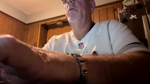 darknite083072 online show from 10/06/25, 12:41