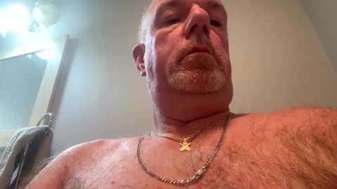 darknite083072 online show from 10/08/25, 10:13