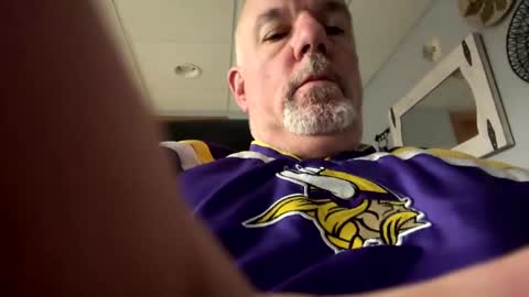 darknite083072 online show from 11/01/25, 12:29