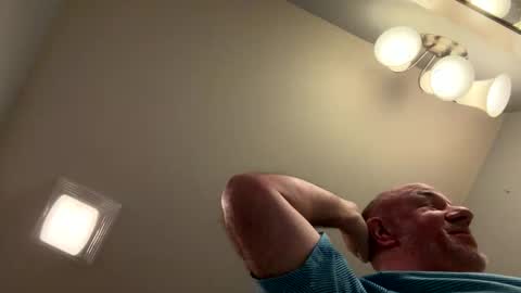 darknite083072 online show from 01/17/26, 03:28