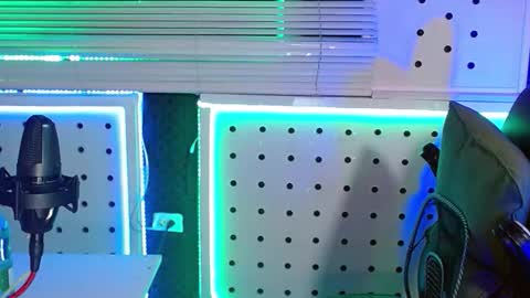 Snapshot of darko0717 chatting on 02/02/26, 02:49 DARKO0717 online show from 02/02/26, 02:49