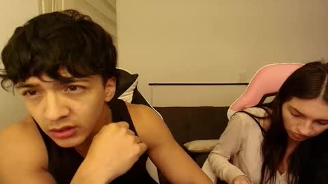 Snapshot of darkpleasuress chatting on 11/11/25, 06:35 darkpleasuress online show from 11/11/25, 06:35