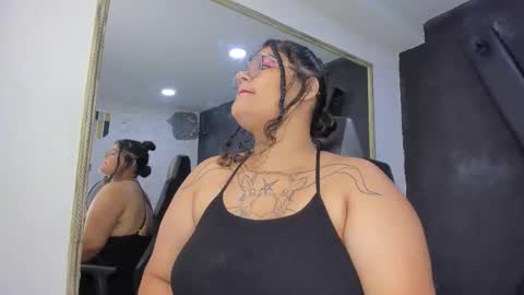 Snapshot of darkreed_ chatting on 02/16/26, 05:03 Dark ReeD online show from 02/16/26, 05:03