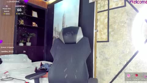 Snapshot of darkreed_ chatting on 02/25/26, 06:06 Dark ReeD online show from 02/25/26, 06:06