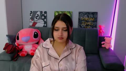 Amelie online show from 04/09/26, 04:23