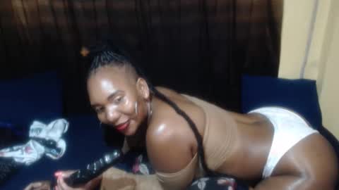 Darksultryxx30 online show from 04/14/26, 02:06