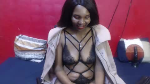 Darksultryxx30 online show from 06/05/26, 03:13
