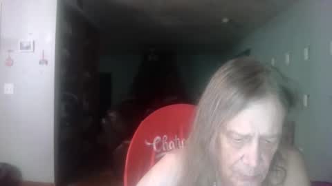 darla_darling1222101 online show from 05/08/26, 08:19