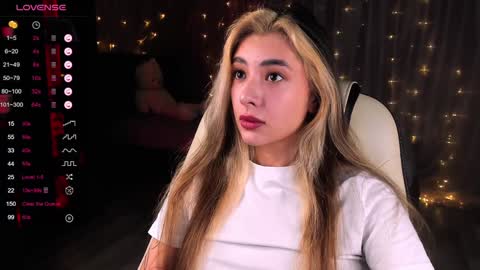 Belle online show from 01/24/25, 04:48