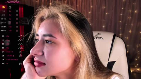 Belle online show from 01/26/25, 05:23