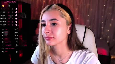 Belle online show from 02/10/25, 07:36