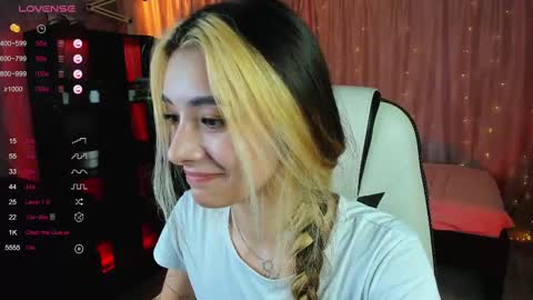 Belle online show from 02/23/25, 08:39