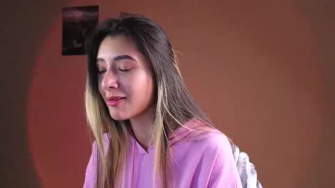 Belle online show from 02/16/26, 05:47