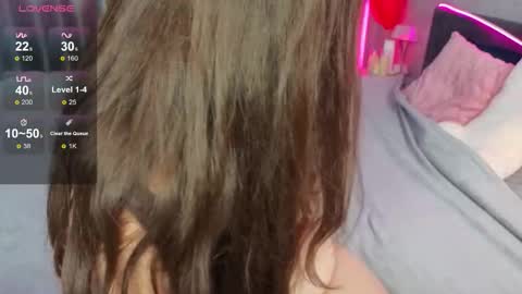 darlenedolce online show from 10/19/25, 09:21