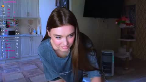 Snapshot of darlina_ryan chatting on 06/13/26, 01:42 Darlina online show from 06/13/26, 01:42