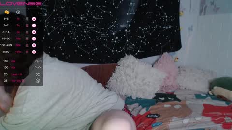 darling_tony18 online show from 02/04/26, 12:11