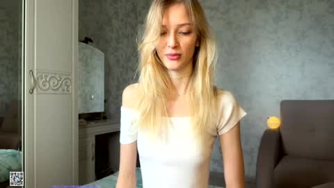 D online show from 10/13/25, 08:36