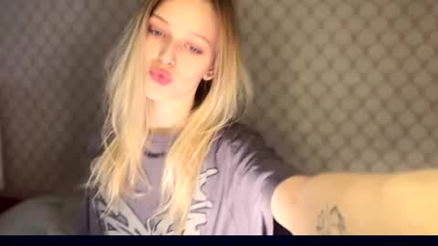 D online show from 12/20/25, 09:49