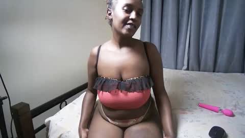 darlqueen online show from 02/18/26, 06:59