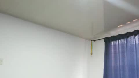 Darlyhooper online show from 12/21/24, 09:36