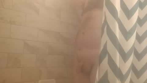 Snapshot of darmic chatting on 04/07/26, 12:27 darmic online show from 04/07/26, 12:27