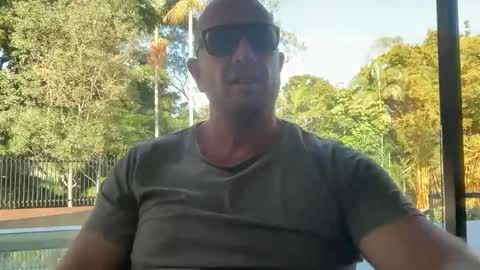 dartanian0001 online show from 09/15/25, 06:02