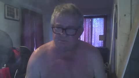 Snapshot of darwincock chatting on 02/21/25, 10:04 darwincock online show from 02/21/25, 10:04