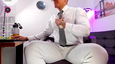 Dash online show from 10/18/25, 12:50