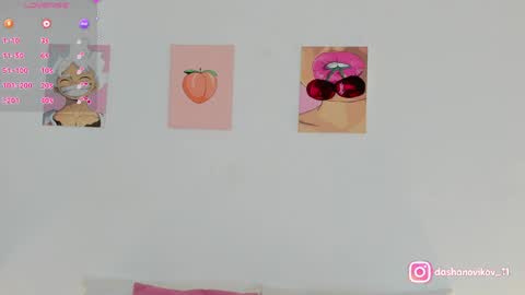 Snapshot of dashanovikov chatting on 04/09/26, 12:21 Dasha online show from 04/09/26, 12:21