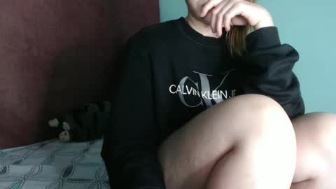 Dafne online show from 02/18/25, 03:42