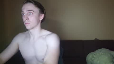 datalian online show from 10/24/25, 03:52