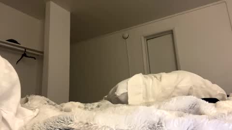 Datbabylaela online show from 12/25/24, 10:37