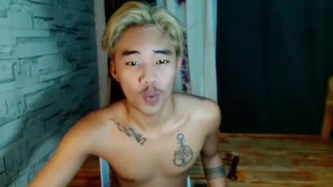 dave_boyyy online show from 05/12/26, 06:32