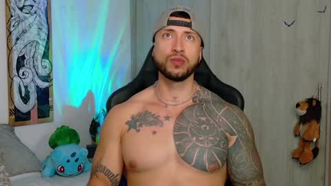 DAVE MAX online show from 02/02/25, 04:11