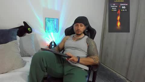 DAVE MAX online show from 10/18/25, 02:03