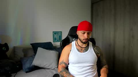 DAVE MAX online show from 11/08/25, 03:45