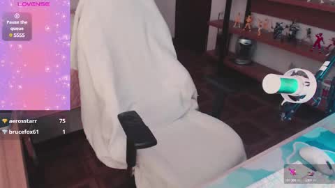 Snapshot of daveangelboy chatting on 01/05/25, 01:56 Your boy online show from 01/05/25, 01:56