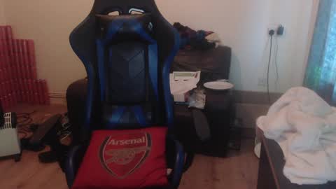 dave online show from 01/22/25, 08:18