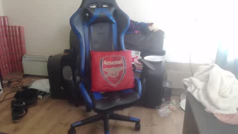 dave online show from 02/22/25, 09:34