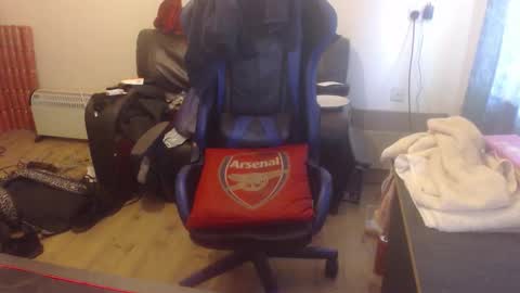 dave online show from 10/06/25, 07:06