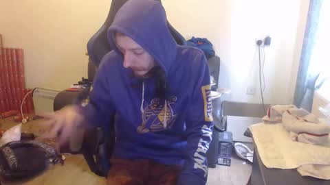 dave online show from 02/16/26, 01:18