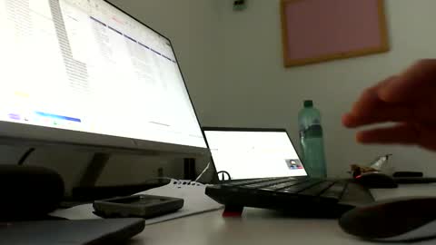 davesu12345 online show from 12/12/24, 11:40