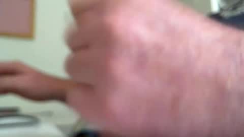 davesu12345 online show from 12/20/24, 09:43