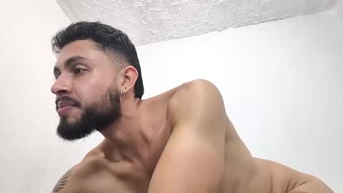 Dave y Salvatore online show from 11/21/25, 05:39