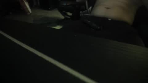 david089613 online show from 12/15/25, 04:28